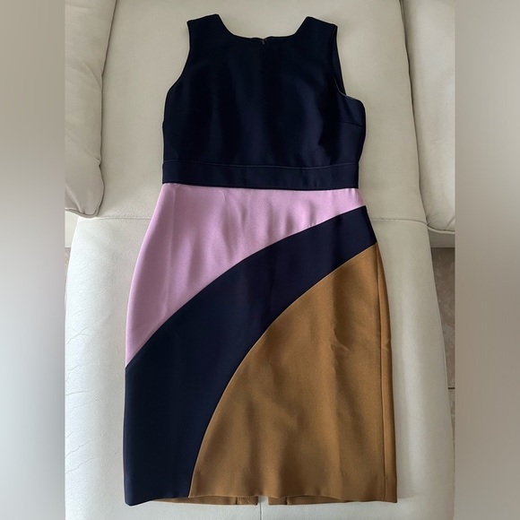 Ann Taylor Dresses & Skirts - Ann Taylor Color Block Sheath Dress 6P